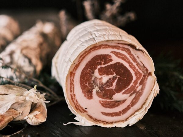 PANCETTA ARROTOLATA DI SUINO NERO BRADO