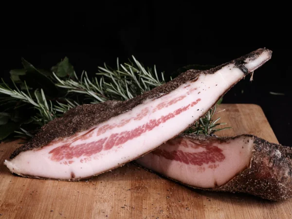 GUANCIALE DI MAIALE NERO BRADO