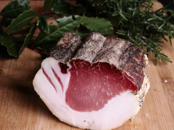 Lonza di maiale nero brado