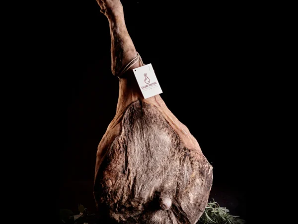 Prosciutto intero di Suino nero brado con zampa